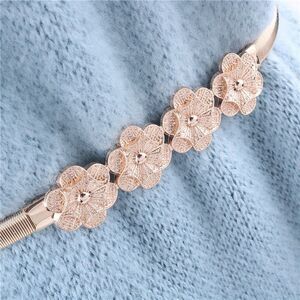 Fashion Belt Stretch Metal Spring Gold Tone Flowers Buckle